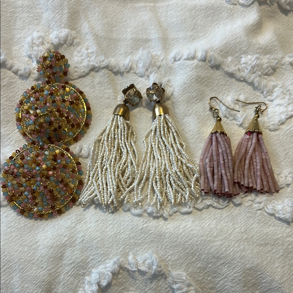 Elegant Beaded and Tassel Earrings Set